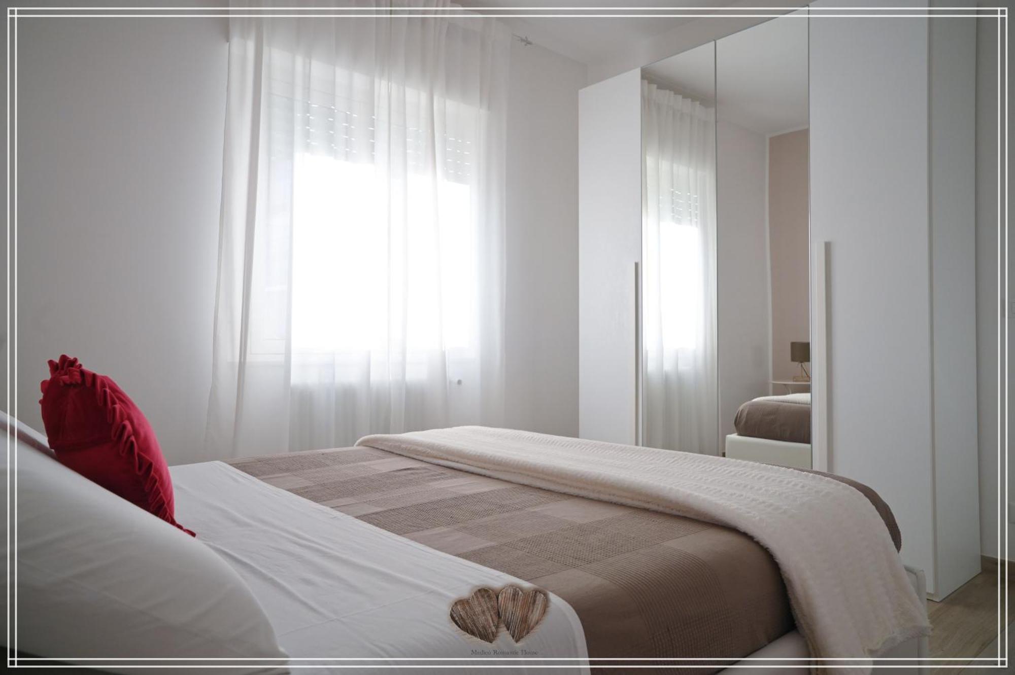 Medico Romantic House Monopoli Bagian luar foto